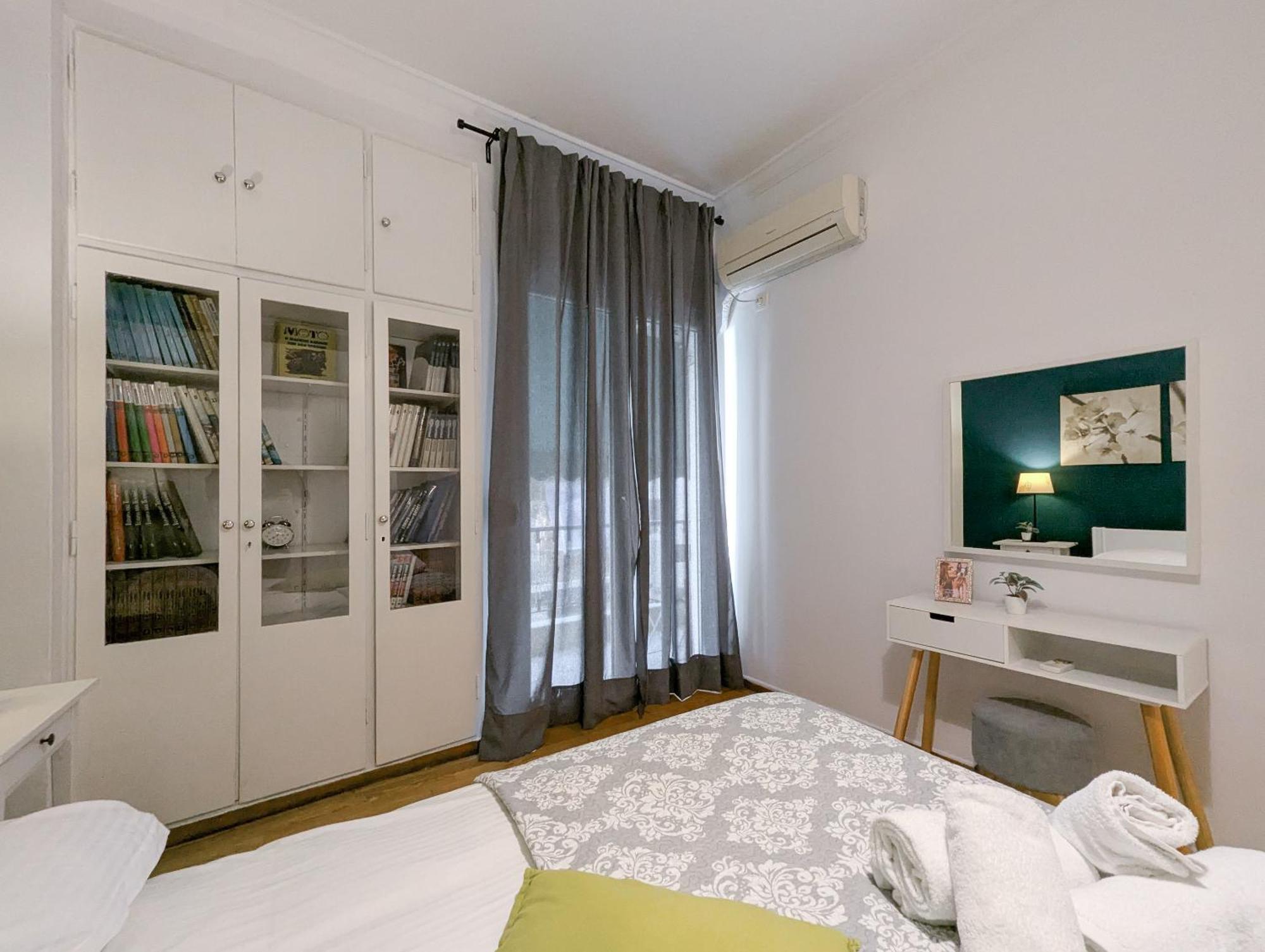 Spacious Apt For 5 Guests Next To Acropolis&Metro Athene Buitenkant foto